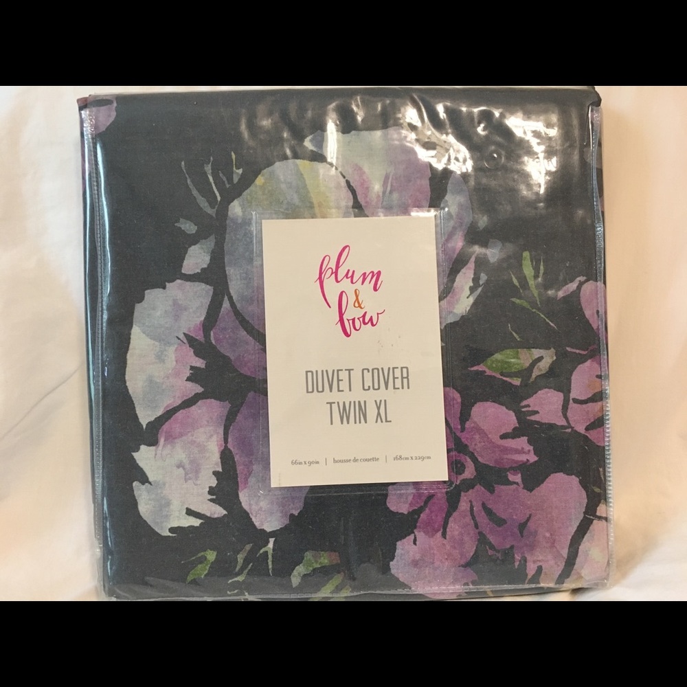 Plum & Bow Skull Flower Duvet Cover made for Urban Outfitters. Twin XL.